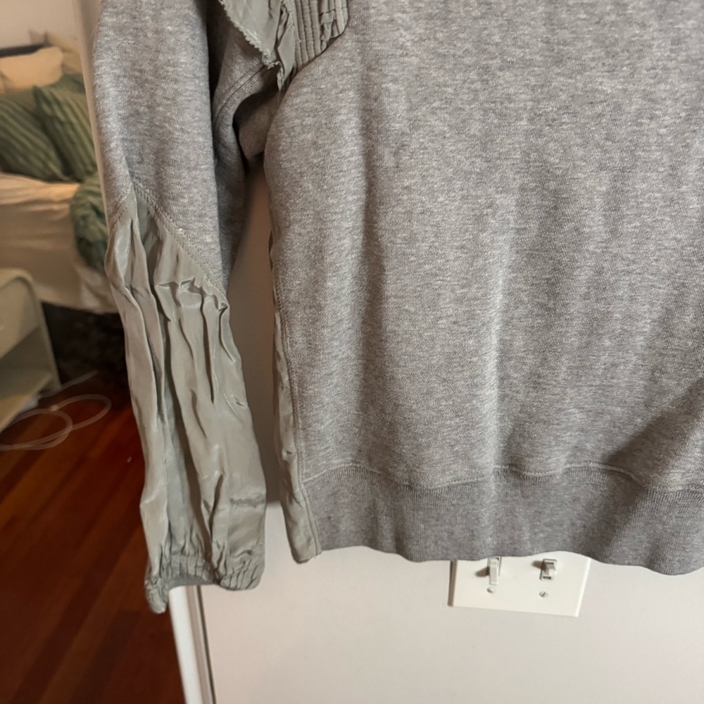 SEA NEW YORK GREY RUFFLE FLUTTER HEMINGWAY SWEATSHIRT, SIZE S - Picture 5 of 7